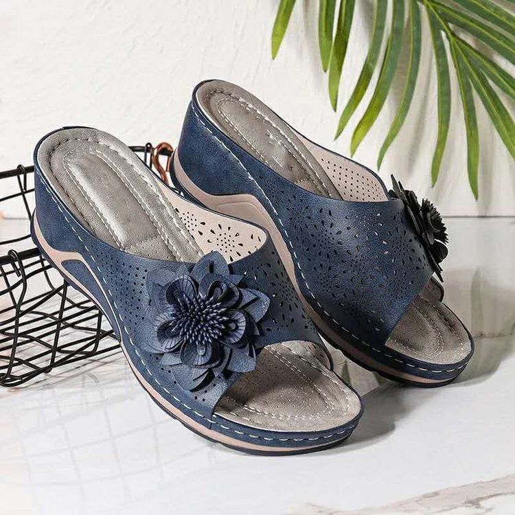 Comelyy Women's shoes summer large size wedge casual flower outer wear slippers female slipper
