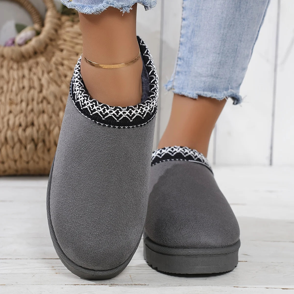 SnugEase™ Winter Home Slippers