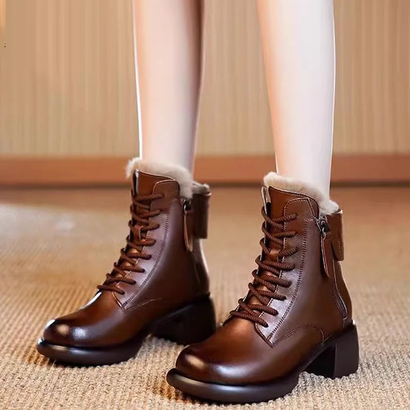 Vintage British-Style Leather Boots – Timeless Comfort & Style